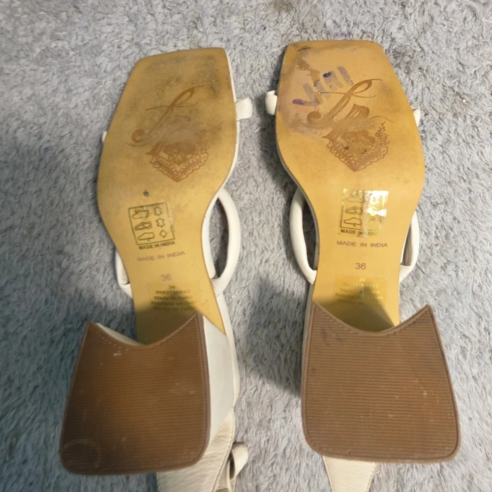 Free People Strappy Block Heel Sandal Ivory Leather Square Toe Women 36  5.5 - 6